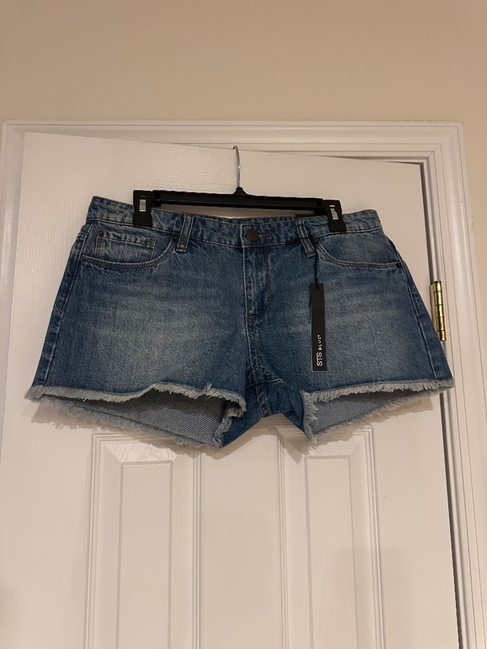 NWT STS BLUE Jean Shorts 29